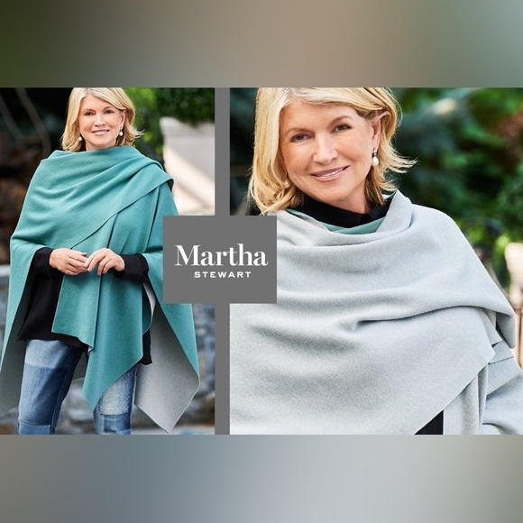 MARTHA STEWART Open Front Ruana Reversible Cape Sweater - Picture 7 of 7